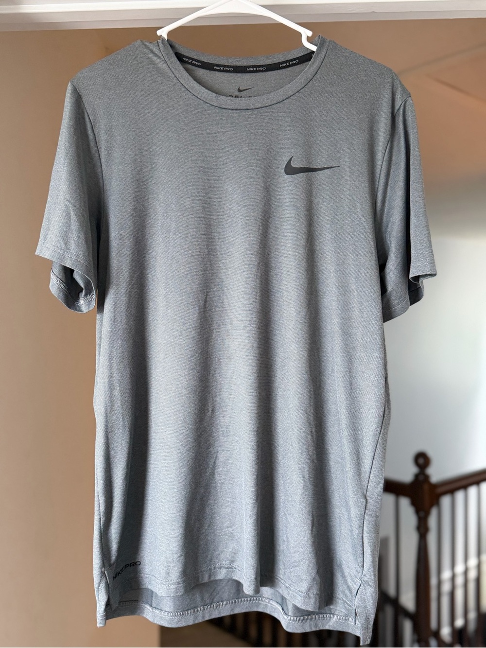 Nike Men’s Gray Performance Short Sleeve Tee with Swoosh